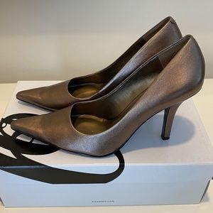 Nine West Pumps - Size 5.5